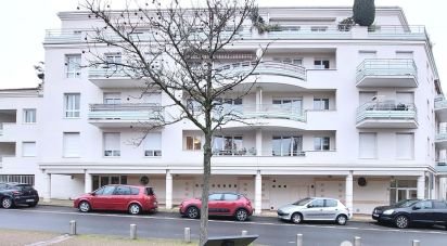 Studio 1 room of 34 m² in Eaubonne (95600)