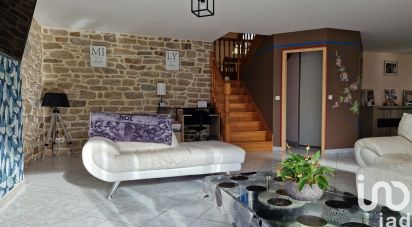 Maison 7 pièces de 194 m² à Le Mené (22330)