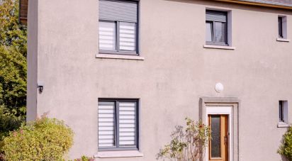 House 5 rooms of 108 m² in VILLEDIEU-LES-POÊLES (50800)