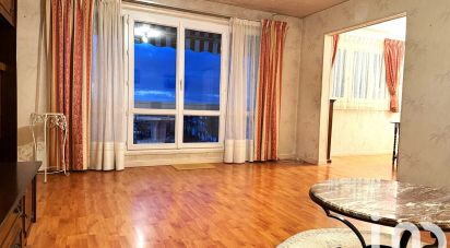 Apartment 4 rooms of 84 m² in Taverny (95150)