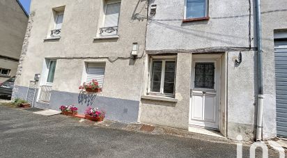 Town house 3 rooms of 75 m² in Nemours (77140)