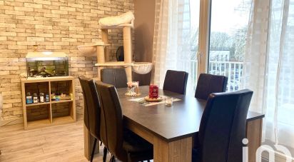 Appartement 3 pièces de 65 m² à Compiègne (60200)