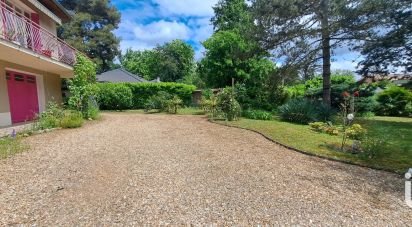 Maison traditionnelle 4 pièces de 117 m² à Reyrieux (01600)