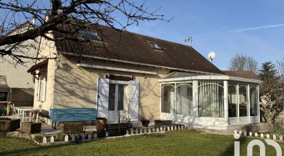 Maison traditionnelle 5 pièces de 106 m² à Voulangis (77580)