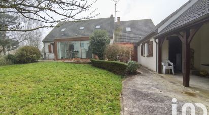 Traditional house 7 rooms of 160 m² in Dammartin-en-Goële (77230)