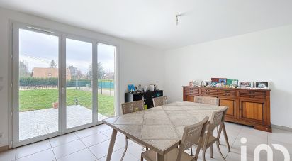 Maison 6 pièces de 147 m² à Houdan (78550)