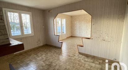 House 4 rooms of 75 m² in Buchères (10800)