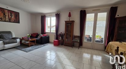 House 4 rooms of 96 m² in Niort (79000)