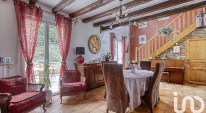 Traditional house 6 rooms of 150 m² in Fontenay-en-Parisis (95190)