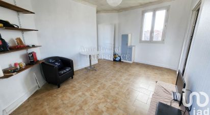 Appartement 2 pièces de 44 m² à Ivry-sur-Seine (94200)