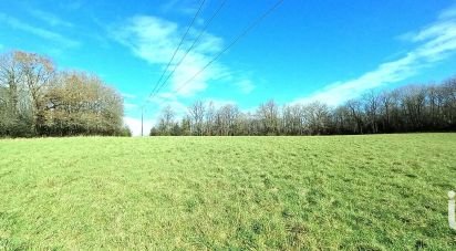 Terrain de 4 300 m² à Saint-Yrieix-la-Perche (87500)