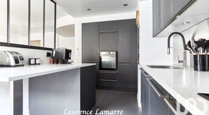 Apartment 5 rooms of 113 m² in La Garenne-Colombes (92250)