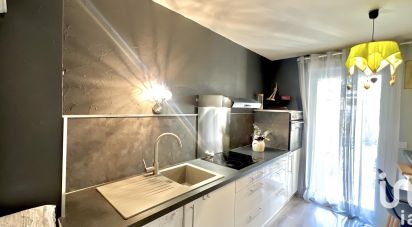 House 4 rooms of 82 m² in Avignon (84000)