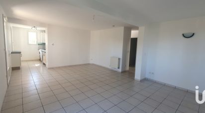 Appartement 4 pièces de 79 m² à Monteux (84170)