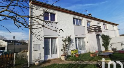 Maison 4 pièces de 82 m² à Lésigny (77150)