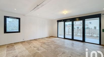 Maison 4 pièces de 97 m² à Sainte-Cécile-les-Vignes (84290)