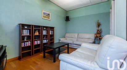 Apartment 3 rooms of 59 m² in Fameck (57290)