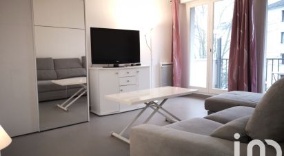 Apartment 1 room of 29 m² in Chantilly (60500)