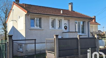 Traditional house 5 rooms of 80 m² in Saint-Michel-sur-Orge (91240)