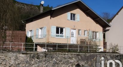 House 6 rooms of 155 m² in Cressin-Rochefort (01350)