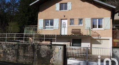 House 6 rooms of 155 m² in Cressin-Rochefort (01350)