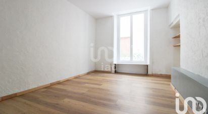 Studio 1 room of 30 m² in Saint-Affrique (12400)