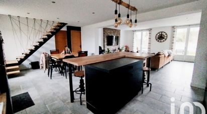 Maison 4 pièces de 93 m² à MACHECOUL (44270)