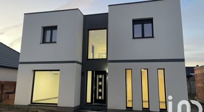 Maison d’architecte 7 pièces de 147 m² à Hem-Lenglet (59247)