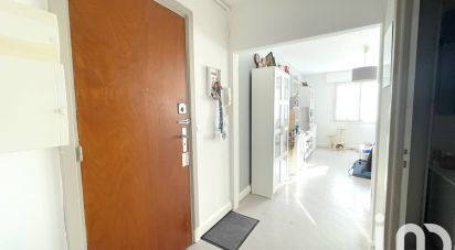 Apartment 2 rooms of 48 m² in Évry (91000)