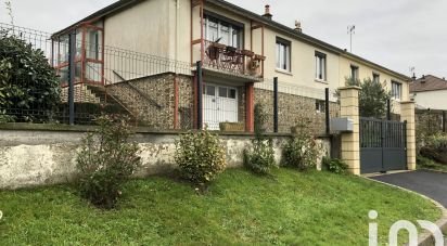 Maison 4 pièces de 98 m² à Lisieux (14100)