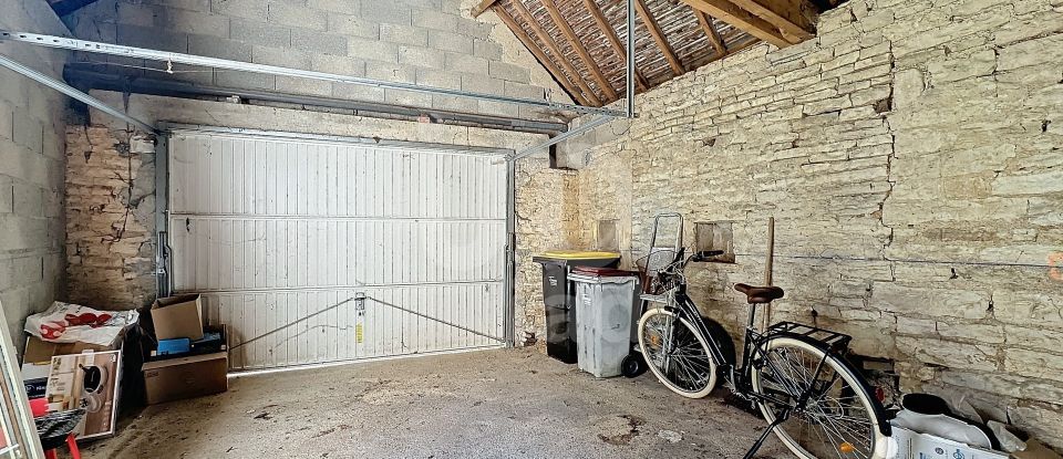 Maison traditionnelle 6 pièces de 150 m² à COMMISSEY (89430)