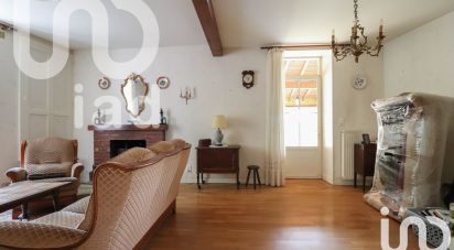 Maison 5 pièces de 104 m² à Rochechouart (87600)