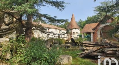 Farm 9 rooms of 300 m² in Gardegan-et-Tourtirac (33350)