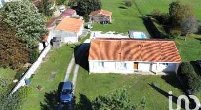 House 6 rooms of 137 m² in Roullet-Saint-Estèphe (16440)