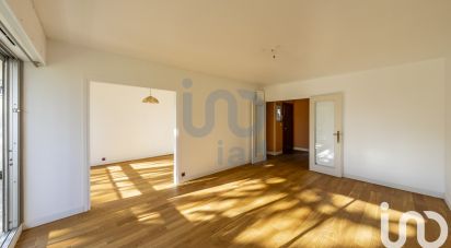 Apartment 5 rooms of 105 m² in Chevilly-Larue (94550)