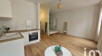 Apartment 1 room of 33 m² in Bordeaux (33000)