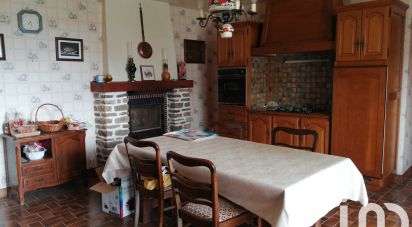 Country house 6 rooms of 175 m² in - (53160)