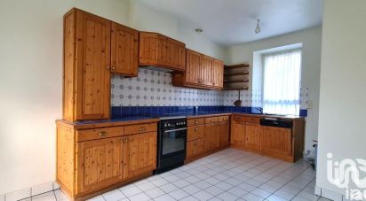 House 7 rooms of 154 m² in Questembert (56230)