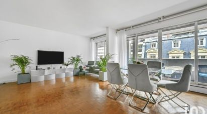 Apartment 3 rooms of 121 m² in Paris (75016)