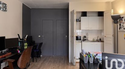 Apartment 2 rooms of 35 m² in Wissous (91320)