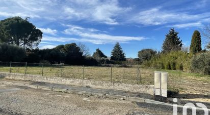 Land of 1,124 m² in Marguerittes (30320)