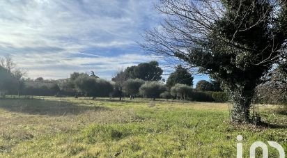 Land of 1,124 m² in Marguerittes (30320)