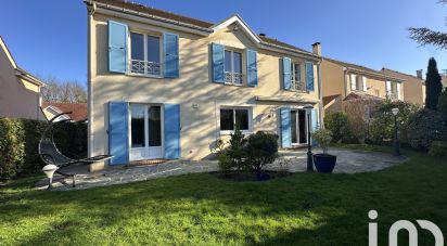 Maison 8 pièces de 158 m² à Champs-sur-Marne (77420)