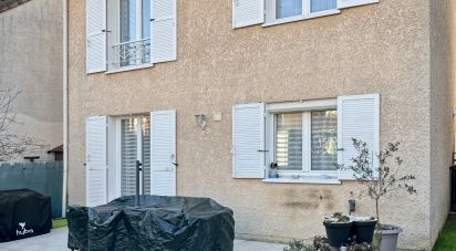 House 6 rooms of 125 m² in Courtry (77181)