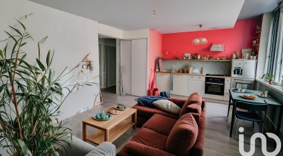 Apartment 3 rooms of 66 m² in Lille (59000)