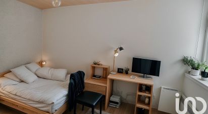 Apartment 3 rooms of 66 m² in Lille (59000)