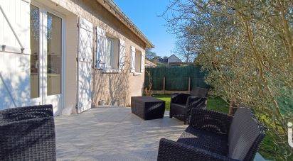 House 5 rooms of 100 m² in La Queue-les-Yvelines (78940)