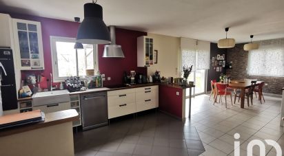 Pavillon 7 pièces de 145 m² à Connerré (72160)