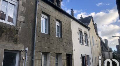 Maison de village 6 pièces de 103 m² à Javron-les-Chapelles (53250)