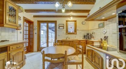 Traditional house 6 rooms of 135 m² in Vitry-sur-Orne (57185)